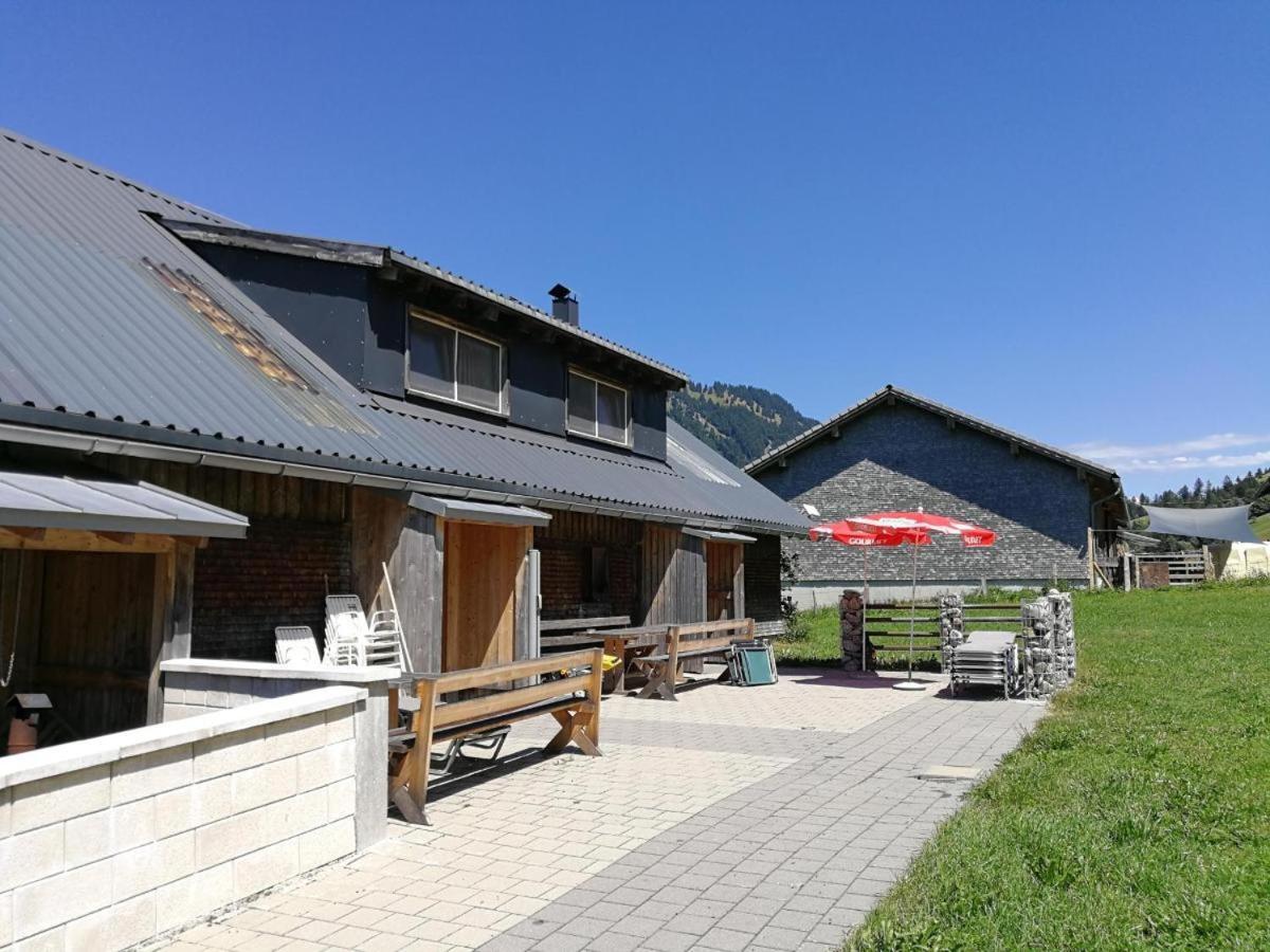 Апартаменты Ferienhuette Kaelberweide Хиттизау Экстерьер фото