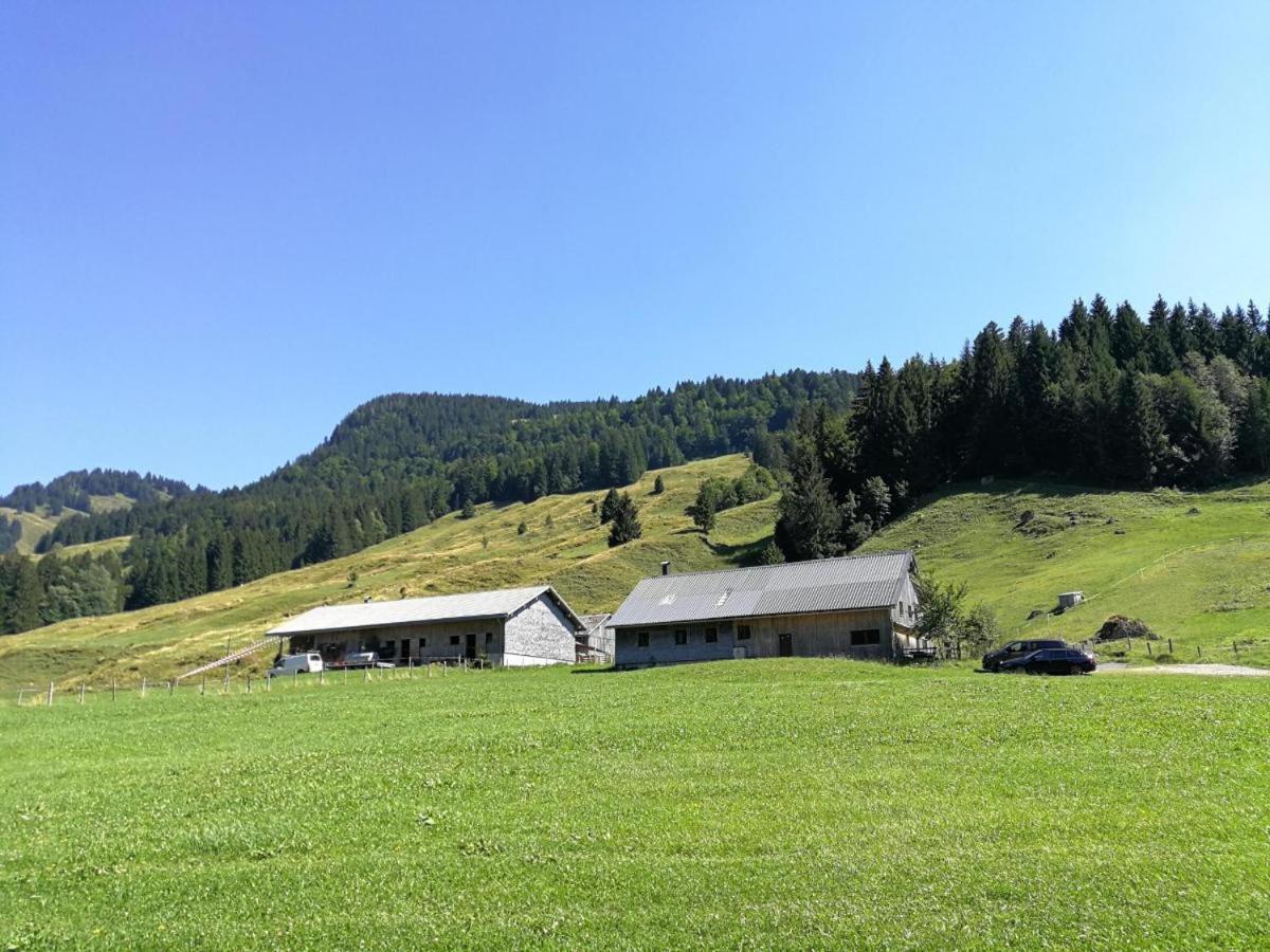 Апартаменты Ferienhuette Kaelberweide Хиттизау Экстерьер фото